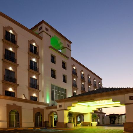 Holiday Inn Leon By Ihg Exterior foto