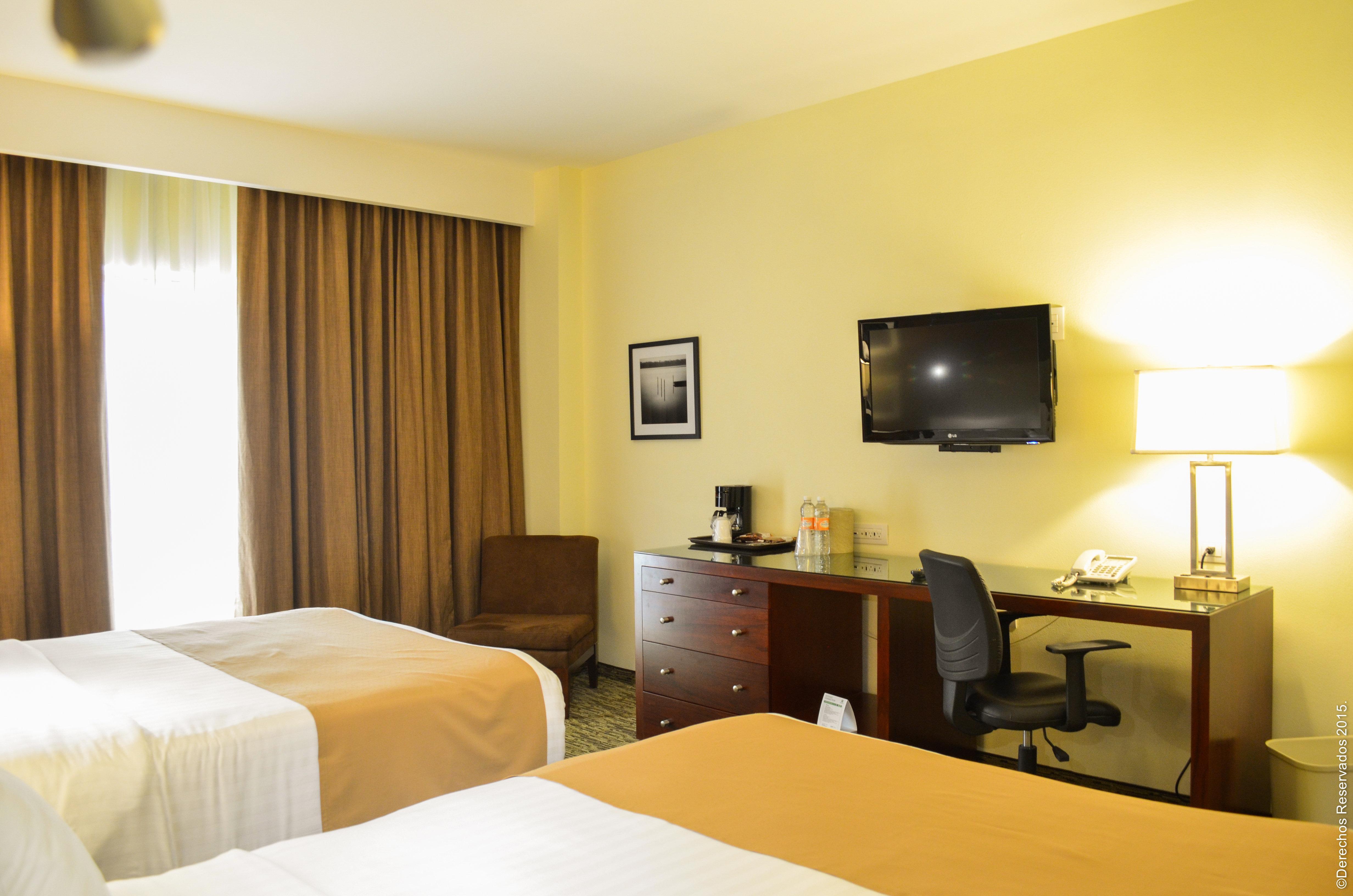 Holiday Inn Leon By Ihg Exterior foto