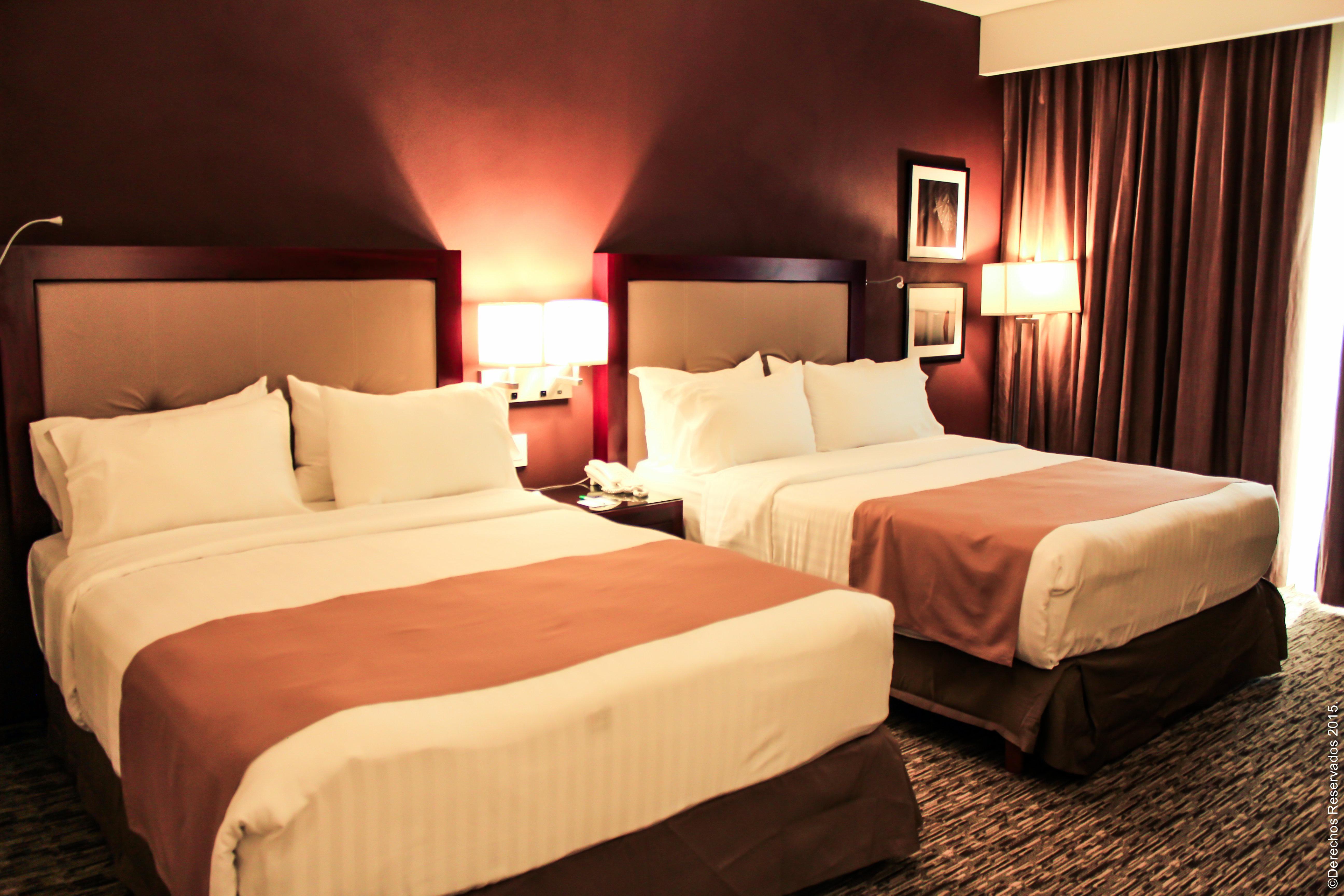 Holiday Inn Leon By Ihg Exterior foto