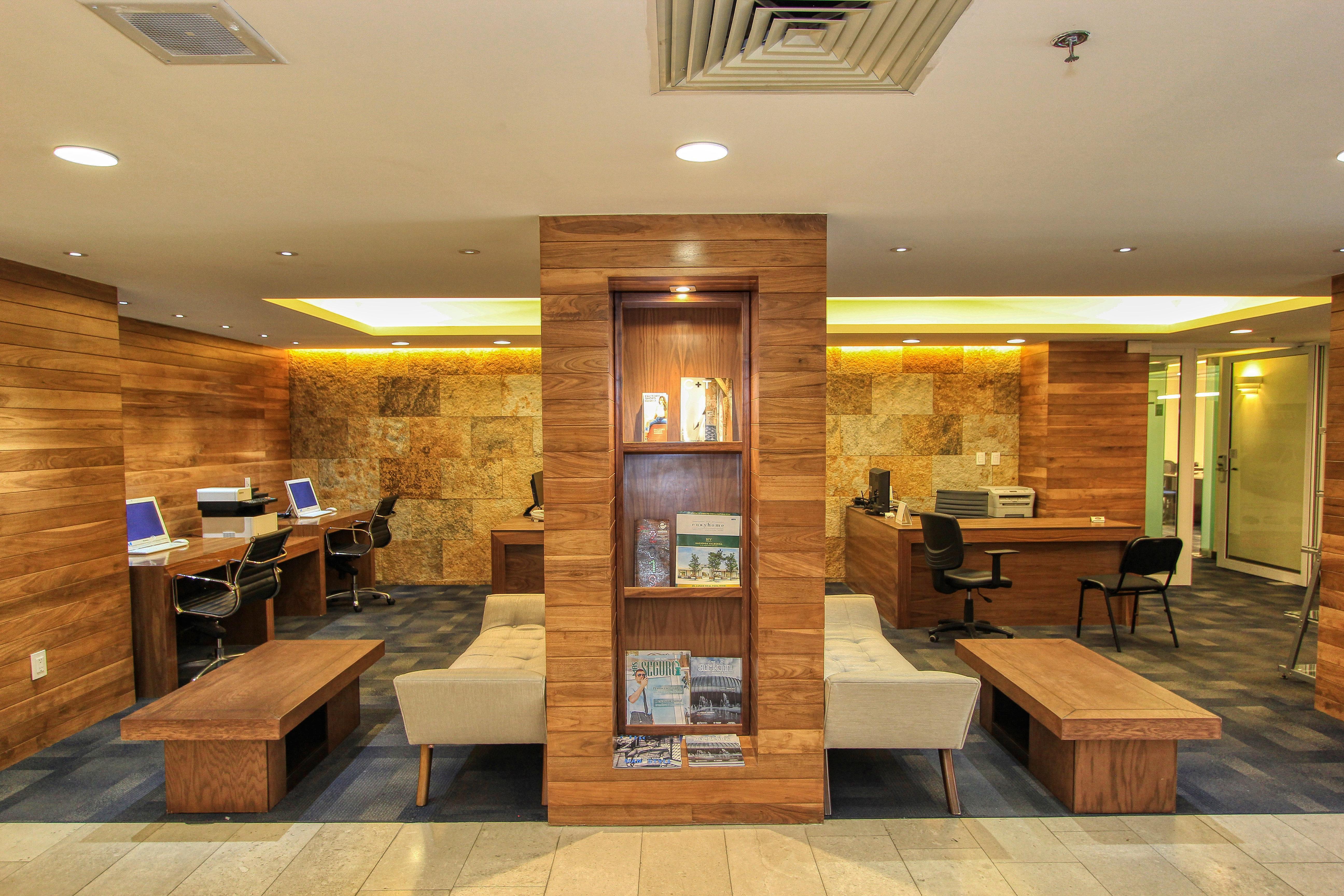 Holiday Inn Leon By Ihg Exterior foto