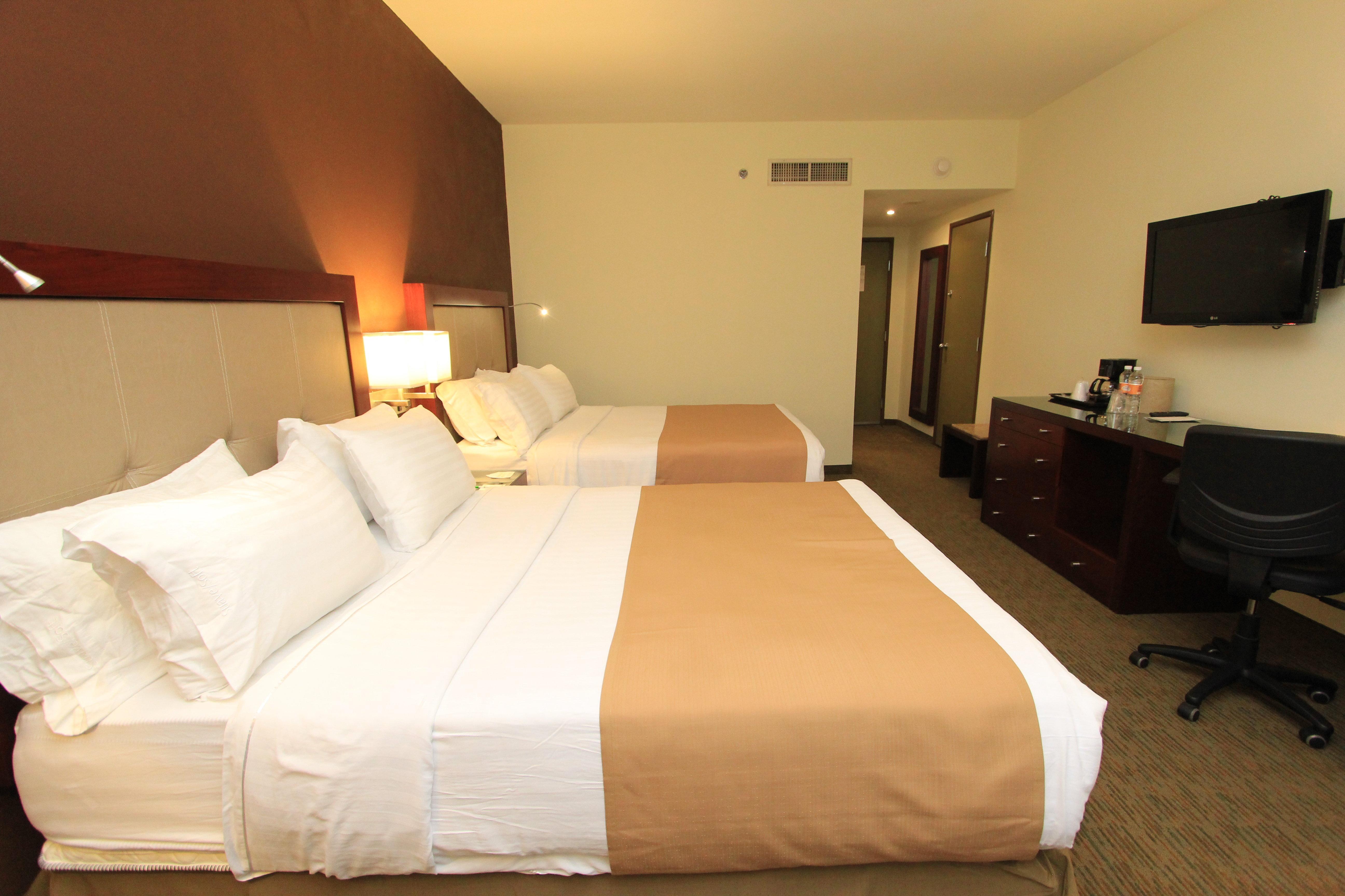 Holiday Inn Leon By Ihg Exterior foto