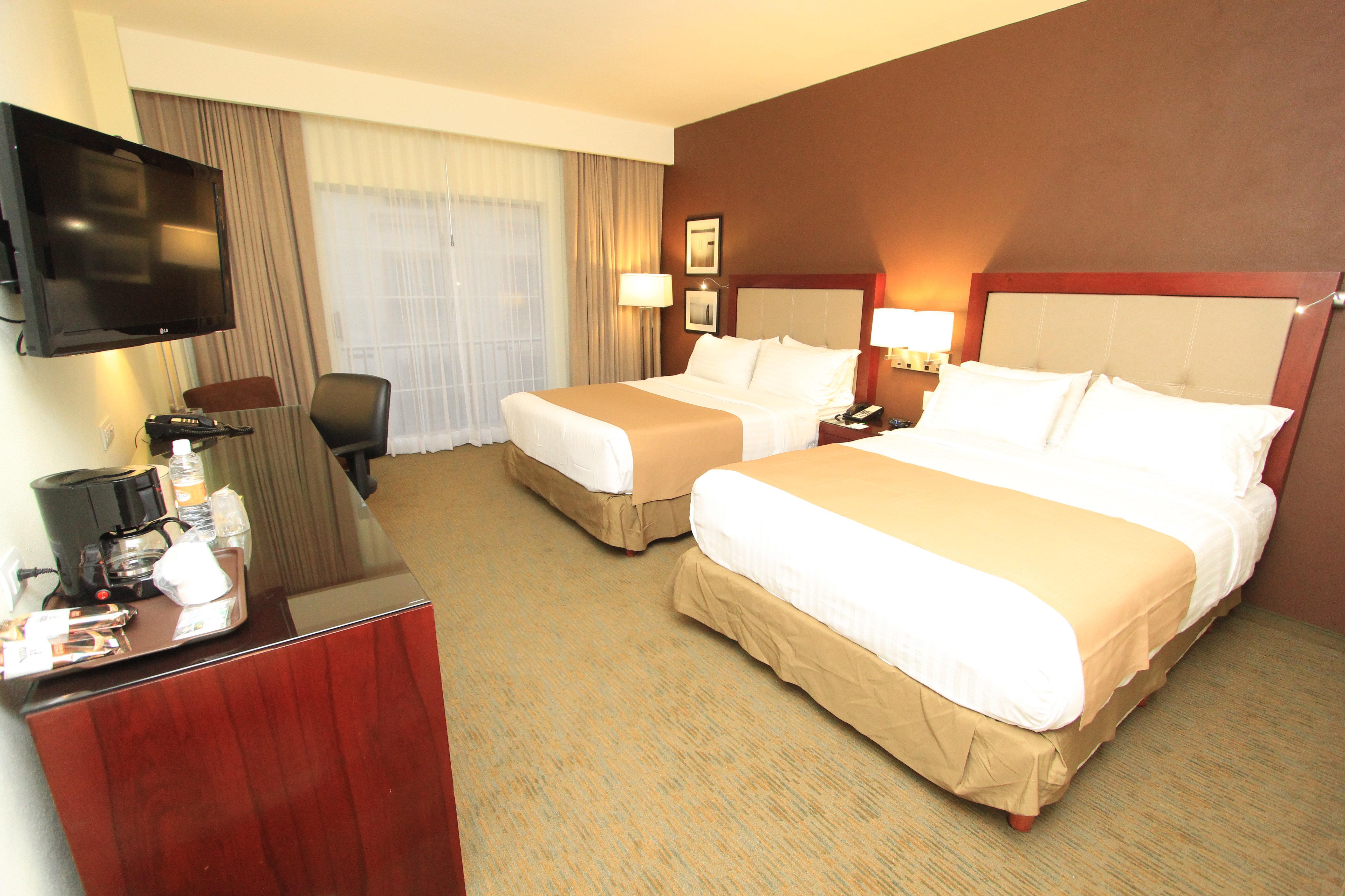 Holiday Inn Leon By Ihg Exterior foto