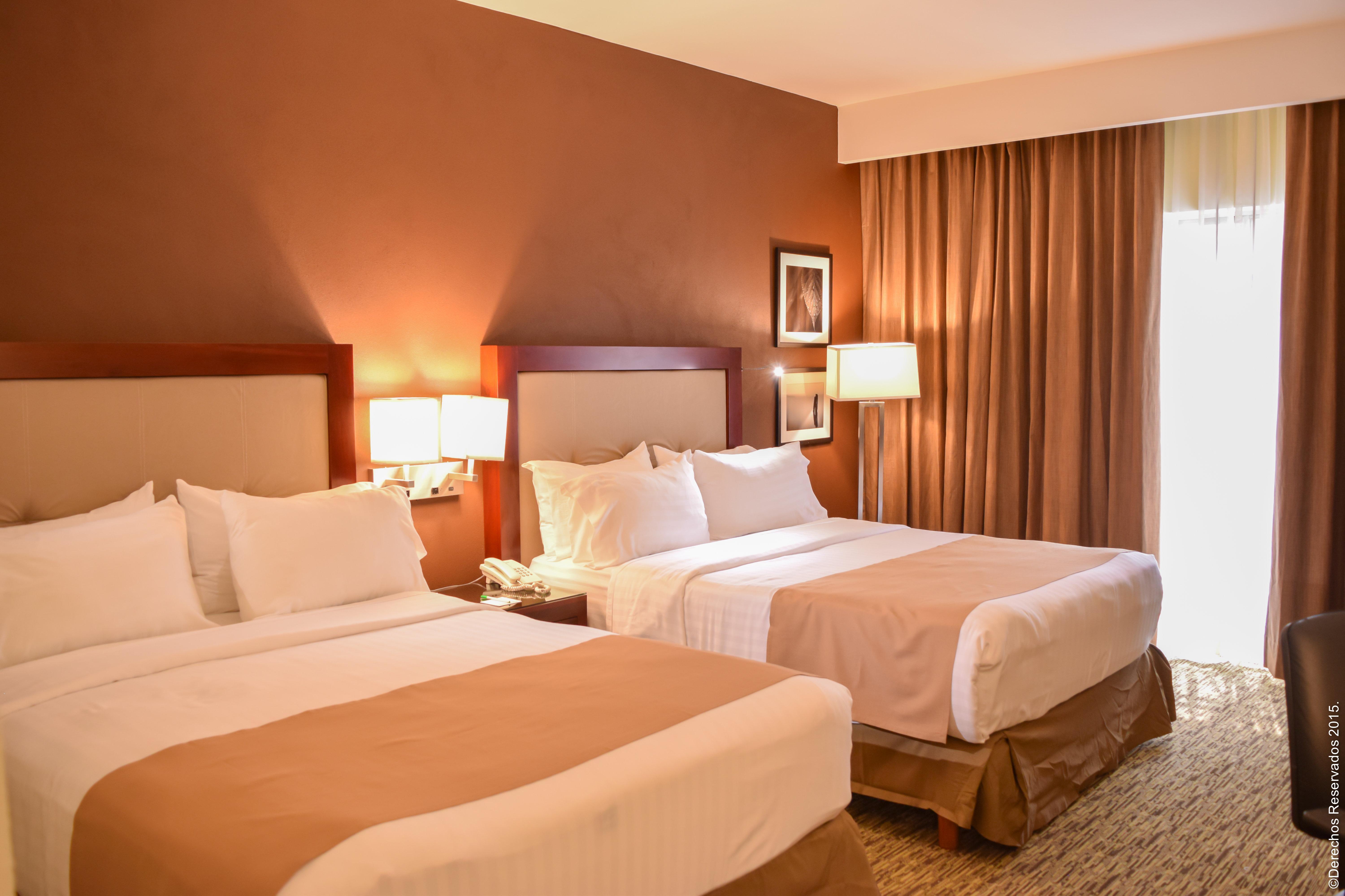 Holiday Inn Leon By Ihg Exterior foto
