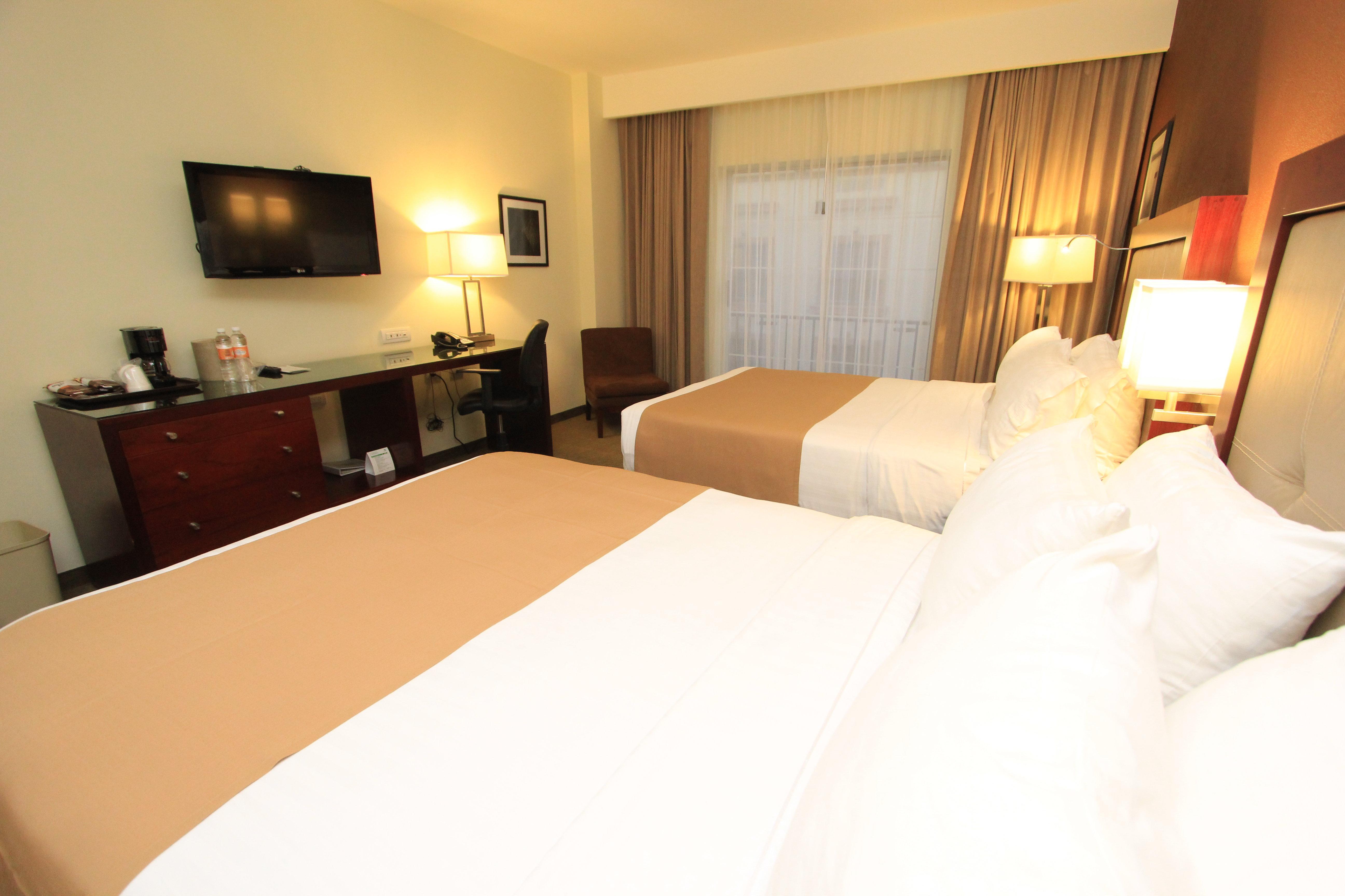 Holiday Inn Leon By Ihg Exterior foto